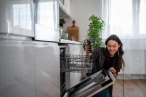 What Makes a Dishwasher Smart